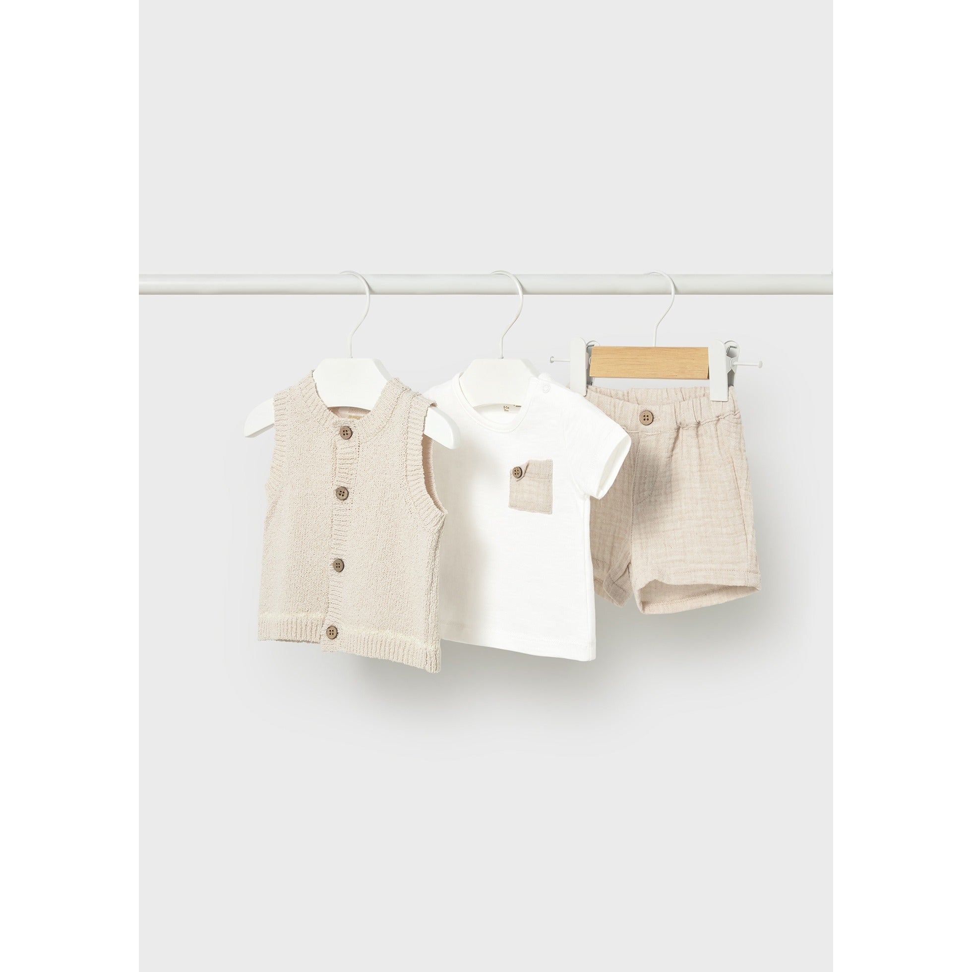 Set 3 pezzi con gilet neonato
