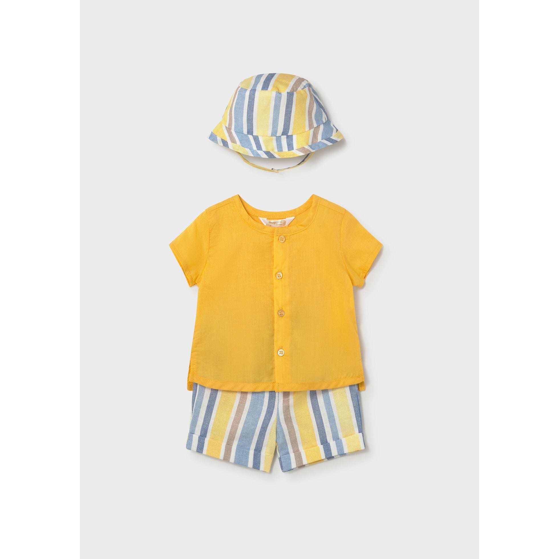 Completo 3 pezzi con cappello neonato