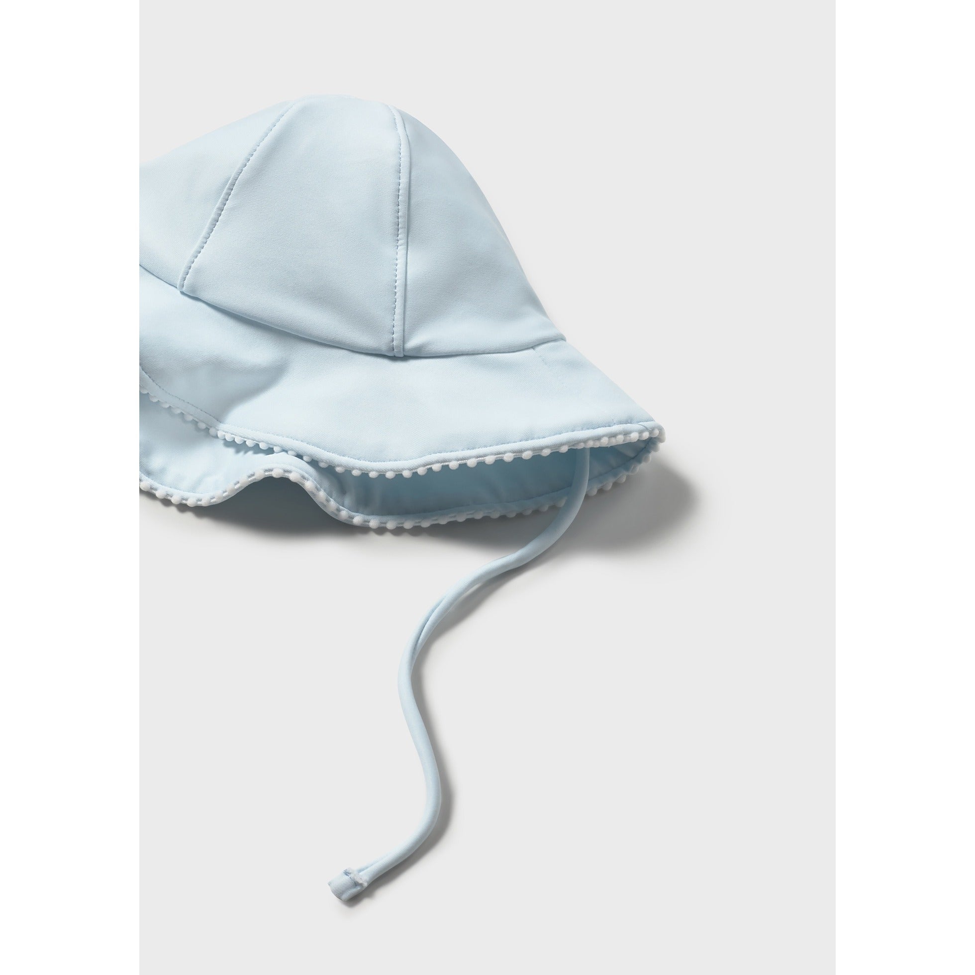 Costume con cappello protezione solare neonata